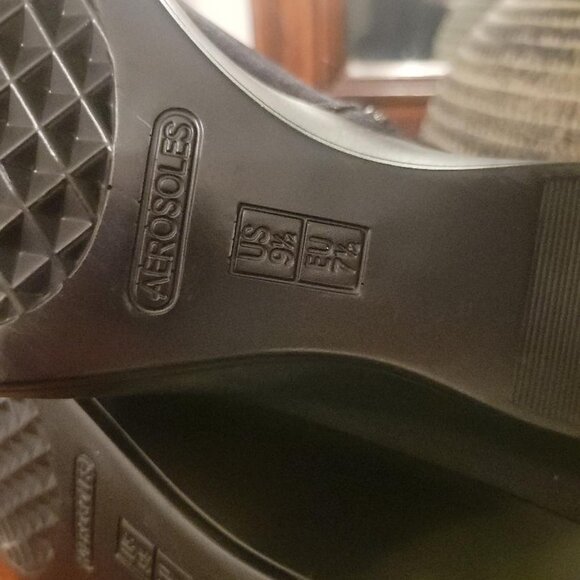 NWOB Women's Aerosoles Black Wedge Booties Size 9.5 MSRP $100 - Picture 7 of 7